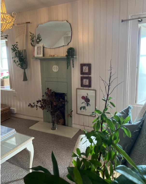 The Pink Cottage Upstairs Suite & Garden Summer Room Whitehead Luaran gambar