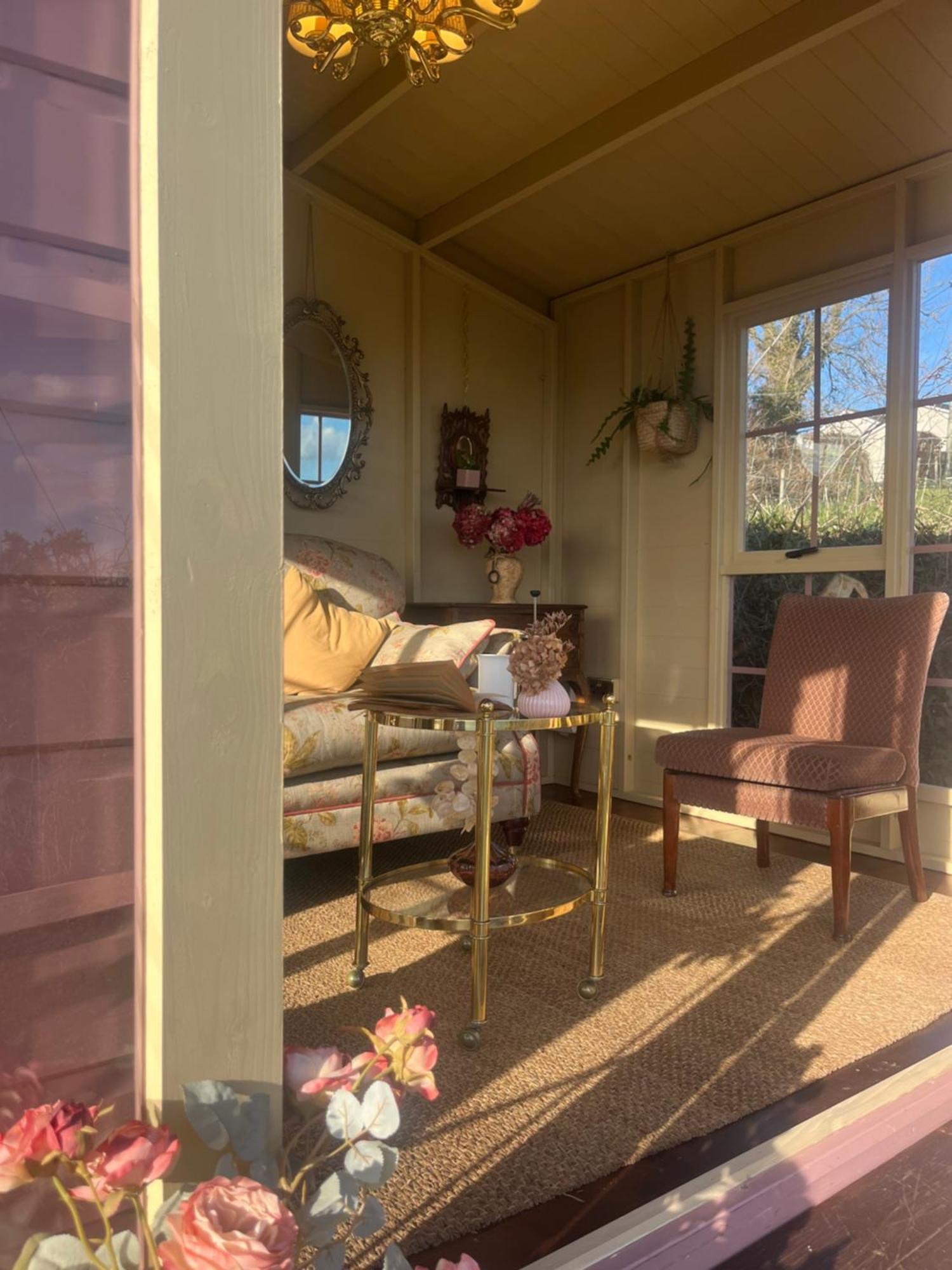 The Pink Cottage Upstairs Suite & Garden Summer Room Whitehead Luaran gambar